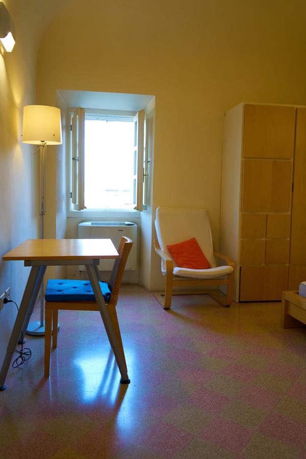 Magnolfi Nuovo Hostel Prato  Bagian luar foto