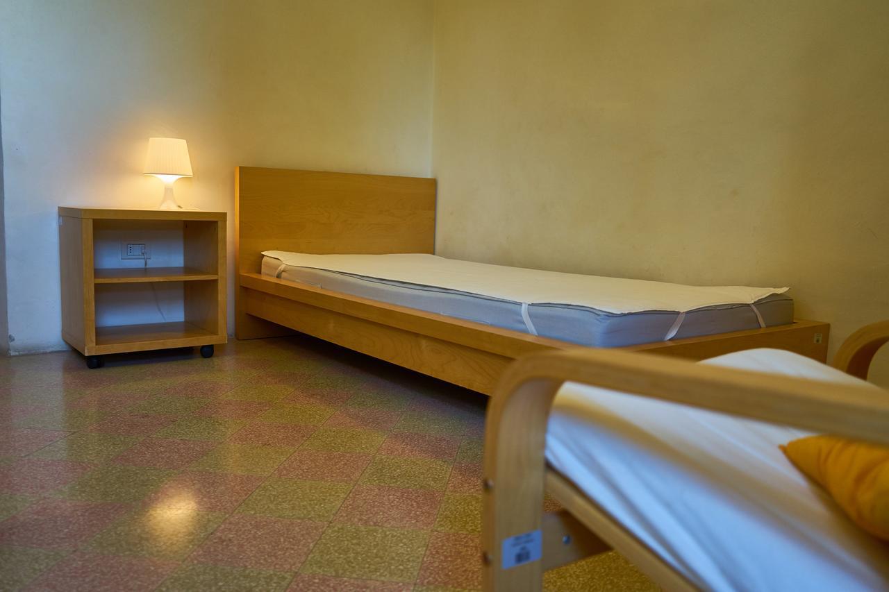 Magnolfi Nuovo Hostel Prato  Bagian luar foto